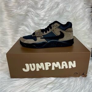 Jumpman Jack TR Sneakers
